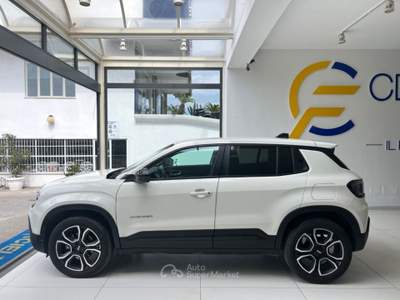 Jeep Avenger 1.2 Turbo 100 CV MHEV Summit da €269,00 Bianco usata Somma Vesuviana