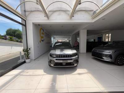 Jeep Avenger 1.2 Turbo 110 CV MHEV Summit blackedition da€309,0 Grigio usata Somma Vesuviana