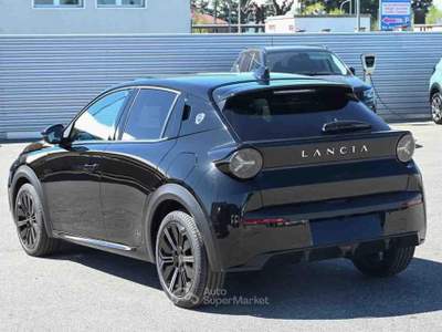 Lancia Ypsilon Hybrid e-DCT HF Line Nero usata Pianezza