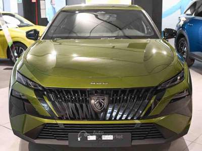 Peugeot 408 Hybrid 145 e-DCS6 GT Exclusive Verde usata Pianezza