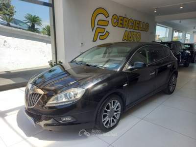 Lancia Delta 2.0 MJT DPF Platino Nero usata Somma Vesuviana