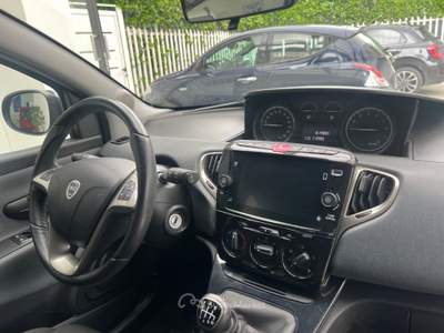 Lancia Ypsilon 1.0 FireFly 5 porte S&S Hybrid Gold tua da €125,00 Grigio usata Somma Vesuviana