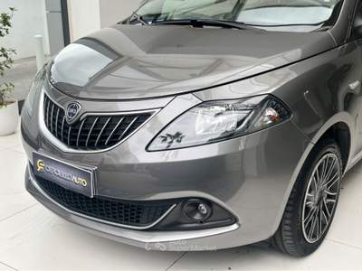 Lancia Ypsilon 1.0 FireFly 5 porte S&S Hybrid Gold tua da €125,00 Grigio usata Somma Vesuviana