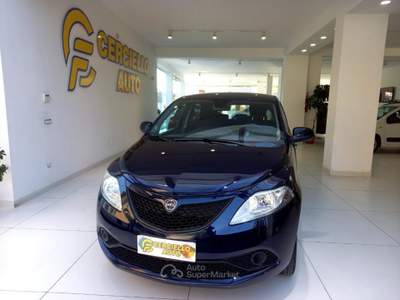 Lancia Ypsilon 1.2 69 CV 5 porte Gold tua da €129 Blu/Azzurro usata Somma Vesuviana Lancia Ypsilon 1.2 69 CV 5 porte Gold tua da €129 Blu/Azzurro usata Somma Vesuviana