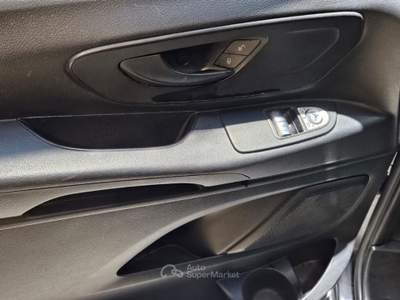 Mercedes-Benz Vito 1.7 110 CDI PL Tourer Base Extra-Long da €299,00  Nero usata Somma Vesuviana