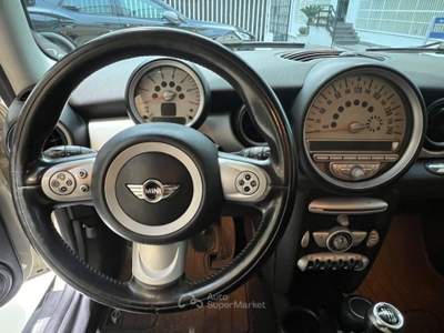 MINI Cooper 1.6 16V Cooper D Bianco usata Somma Vesuviana