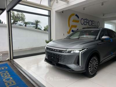 Omoda 5 Omoda 9 1.5 TGDI 537 CV Super Hybrid System i-AWD  Grigio usata Somma Vesuviana