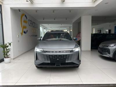 Omoda 5 Omoda 9 1.5 TGDI 537 CV Super Hybrid System i-AWD  Grigio usata Somma Vesuviana