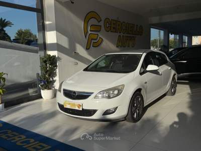 Opel Astra 1.4 100CV 5 porte Cosmo Bianco usata Somma Vesuviana