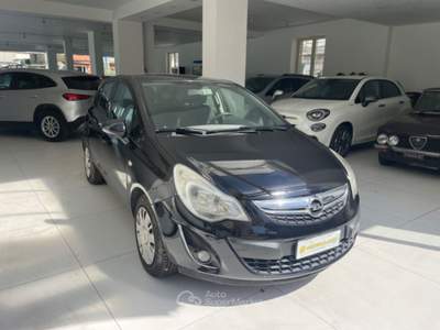 Opel Corsa 1.2 85CV 5 porte GPL-TECH Elective Nero usata Somma Vesuviana