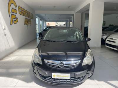 Opel Corsa 1.2 85CV 5 porte GPL-TECH Elective Nero usata Somma Vesuviana