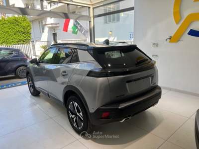 Peugeot 2008 Hybrid 145 e-DCS6 GT da €319,00 Grigio usata Somma Vesuviana