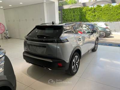 Peugeot 2008 Hybrid 145 e-DCS6 GT da €319,00 Grigio usata Somma Vesuviana