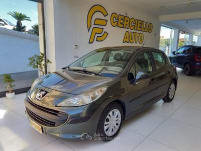 Peugeot 207 1.4 HDi 70CV 5p. X Line Grigio usata Somma Vesuviana