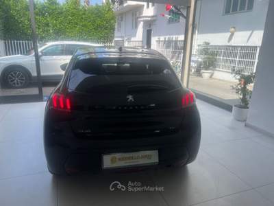 Peugeot 208 BlueHDi 100 Stop&Start 5 porte Allure DA€159,00 Nero usata Somma Vesuviana