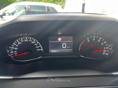 Peugeot 208 BlueHDi 100 Stop&Start 5 porte Allure DA€159,00 Nero usata Somma Vesuviana