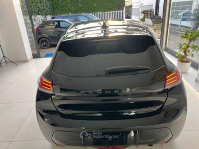 Peugeot 208 Hybrid 110 e-DCS6 Business DA €209,00 MENSILI  Nero usata Somma Vesuviana