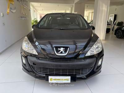 Peugeot 308 1.6 8V HDi 93CV 5p. Premium Grigio usata Somma Vesuviana
