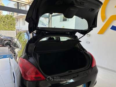 Peugeot 308 1.6 8V HDi 93CV 5p. Premium Grigio usata Somma Vesuviana