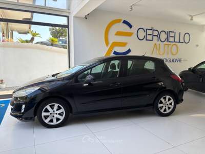Peugeot 308 1.6 8V HDi 93CV 5p. Premium Grigio usata Somma Vesuviana