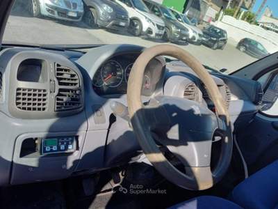Peugeot Boxer 330C 2.8 HDi cat PC frigo coimbientato ATP Bianco usata Somma Vesuviana