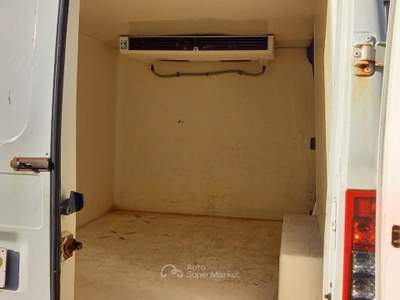 Peugeot Boxer 330C 2.8 HDi cat PC frigo coimbientato ATP Bianco usata Somma Vesuviana