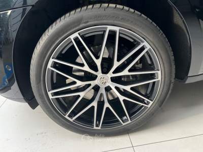Porsche Macan 2.0 tetto p. pelle totale  Nero usata Somma Vesuviana