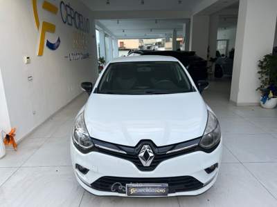 Renault Clio dCi 8V 75 CV 5 porte Moschino Intens Bianco usata Somma Vesuviana Renault Clio dCi 8V 75 CV 5 porte Moschino Intens Bianco usata Somma Vesuviana