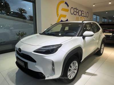 Toyota Yaris Cross 1.5 Hybrid 5p. E-CVT Active tua da €269,00 mensili Bianco usata Somma Vesuviana