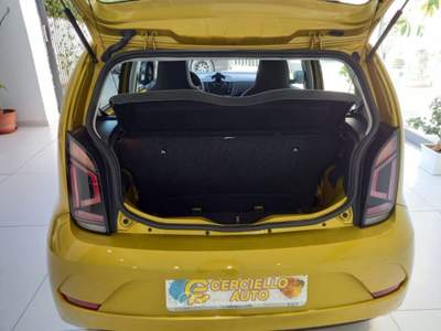 Volkswagen up! 1.0 5p move up BlueMotion Technology da€120 Giallo usata Somma Vesuviana