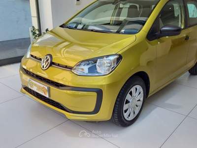 Volkswagen up! 1.0 5p move up BlueMotion Technology da€120 Giallo usata Somma Vesuviana