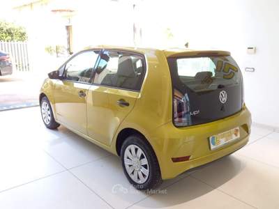 Volkswagen up! 1.0 5p move up BlueMotion Technology da€120 Giallo usata Somma Vesuviana