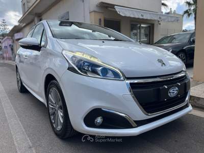 Peugeot 208 1.2 82 5p Allure Argento usata San Michele Salentino