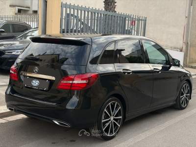 Mercedes-Benz Classe B d 136Cv Sport Nero usata San Michele Salentino
