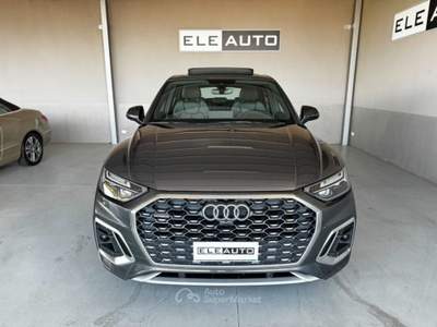 Audi Q5 SPB 40 TDI 204CV S line Plus Identity Black-Tetto Grigio usata Sedriano