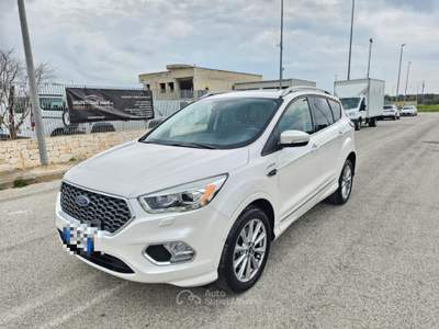 Ford Kuga 2.0 TDCI 180 CV S&S AWD Powershift Vignale Bianco usata Maruggio