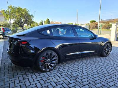 Tesla Model 3 Performance Nero usata Tortoreto