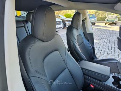 Tesla Model 3 Performance Nero usata Tortoreto