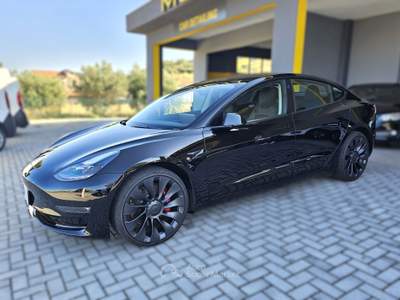 Tesla Model 3 Performance Nero usata Tortoreto