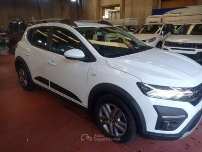 Dacia Sandero Sandero Stepway III 2021 1.0 tce Expression 90cv Bianco usata Torino