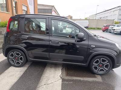 Fiat Panda 1.0 firefly hybrid City Life s&s 70cv 5p.ti Nero usata Torino