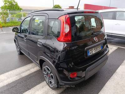 Fiat Panda 1.0 firefly hybrid City Life s&s 70cv 5p.ti Nero usata Torino