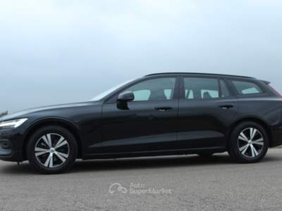Volvo V60 2.0 D3 150cv *PELLE *RETROCAMERA Nero usata Monteroni di Lecce