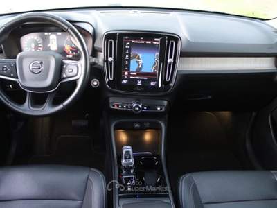 Volvo XC40 Aut. Inscription *CAMERA *PELLE Nero usata Monteroni di Lecce