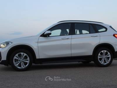 BMW X1 sDrive 18d Aut. *Tetto *Pelle *57.000 KM Bianco usata Monteroni di Lecce
