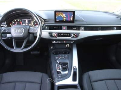 Audi A4 Avant 2.0 TDI 150CV s-tronic *SOLI 64.000 KM Grigio usata Monteroni di Lecce
