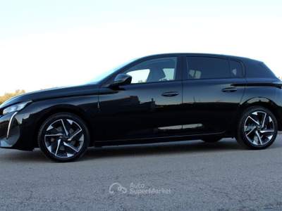 Peugeot 308 berlina EAT8 *LUCI AMBIENTE *PELLE Nero usata Monteroni di Lecce