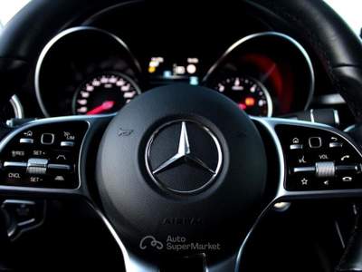 Mercedes-Benz GLC MERCEDES GLC 200 d 4Matic Aut *LED *Vetri Privacy Bianco usata Monteroni di Lecce