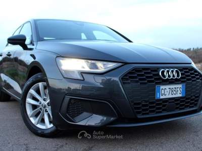 Audi A3 Sportback 2.0 TDI 115 CV *CarPlay Grigio usata Monteroni di Lecce