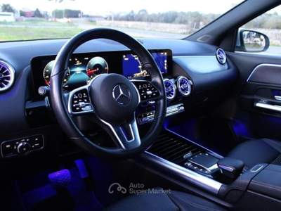 Mercedes-Benz GLA MERCEDES GLA 200 d Aut. *Pelle *Luci Ambiente Grigio usata Monteroni di Lecce